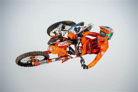 FLY Racing Releases New Formula Helmet - Motocross Press Releases ...