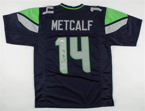 DK Metcalf Signed Jersey (JSA COA) | Pristine Auction