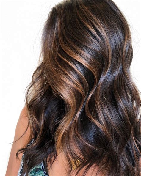 Caramel Mocha Balayage Is Fall's Prettiest Transitional Hair-Color ...