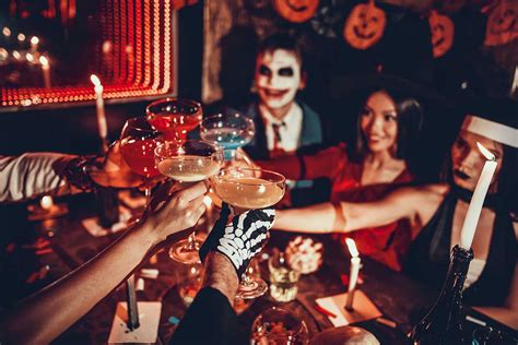 5 Halloween Bar Crawls Happening in DC and NoVA this Weekend