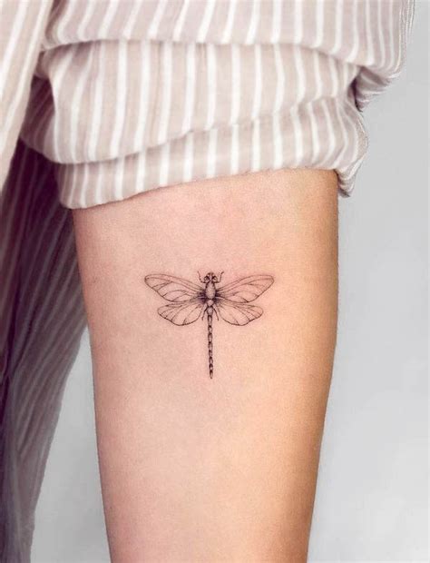 35 Dragonfly Tattoo Designs That Show Amazing Style and Elegance ...