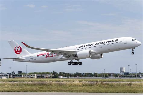 Boeing's loyal customer, Japan Airlines turns to Airbus A350 - Air Data ...