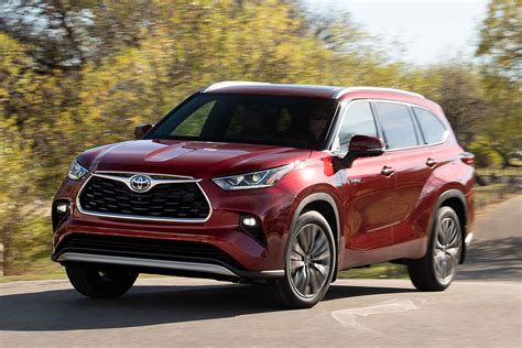 Toyota Highlander Hybrid midsize SUV is all new for 2020 | HeraldNet.com