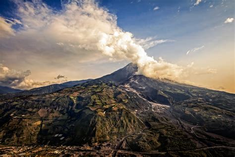 Monitoring Volcanoes To Predict Volcanic Activity | Volcanic Gas 🌋