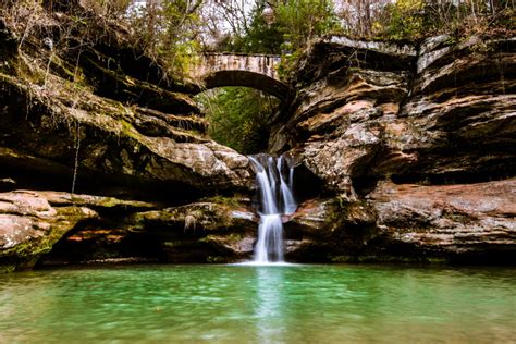 8 Trails You Must Hike in Hocking Hills State Park, Ohio - abbyventure.com