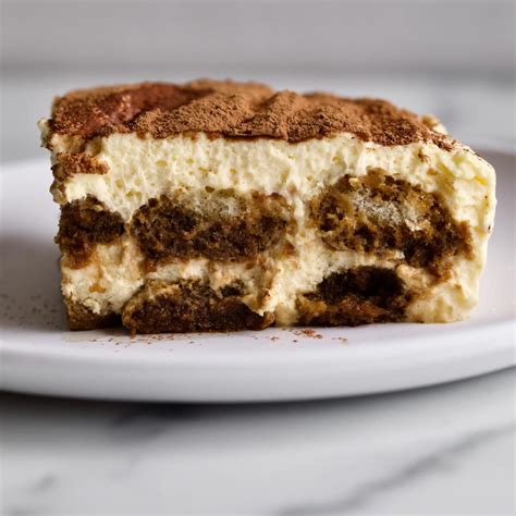 Classic Italian Tiramisu Recipe (Authentic) - CucinaByElena