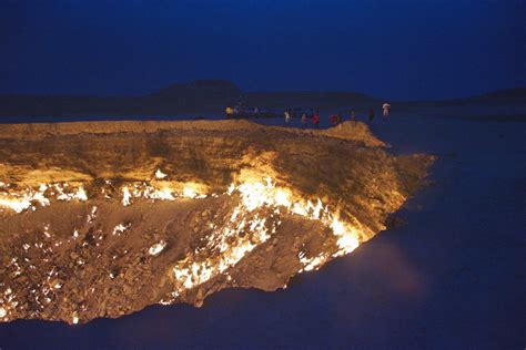 Darvaza Gas Crater – Door to Hell