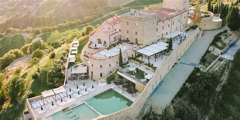 Italian Venues Guide | Wedding Villas, Castles & Borgos in Tuscany