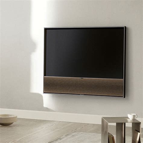 Bang & Olufsen Beovision Contour Makes No Apologies For Bold Bezel