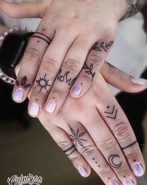 Finger Tattoos Ideas