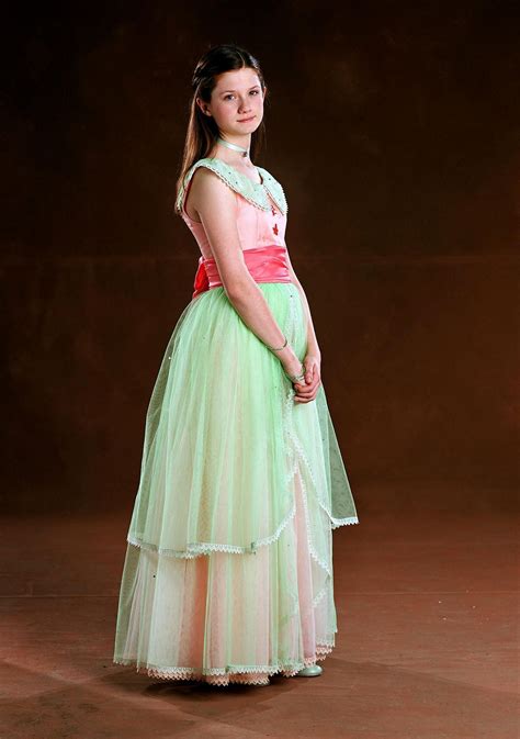 Harry Potter Photo: Ginny - Yule Ball dress | Ginny weasley, Harry ...