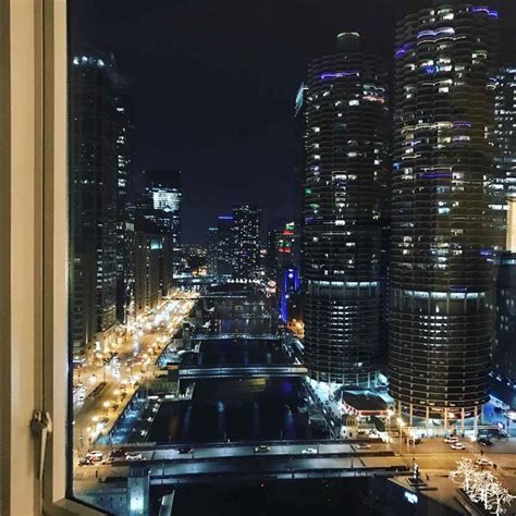 Romantic Chicago Hotels with Lake Views — The Most Perfect View