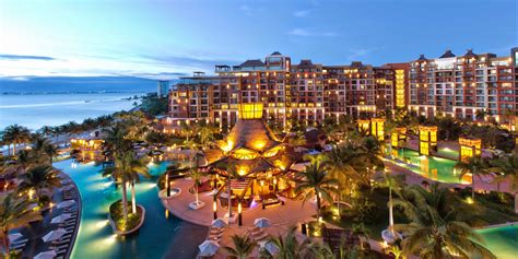 Cancun Vacations | Cancun All-Inclusive Resorts