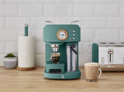 Best coffee machine 2021: reviews of our top 13 coffee makers | Real Homes