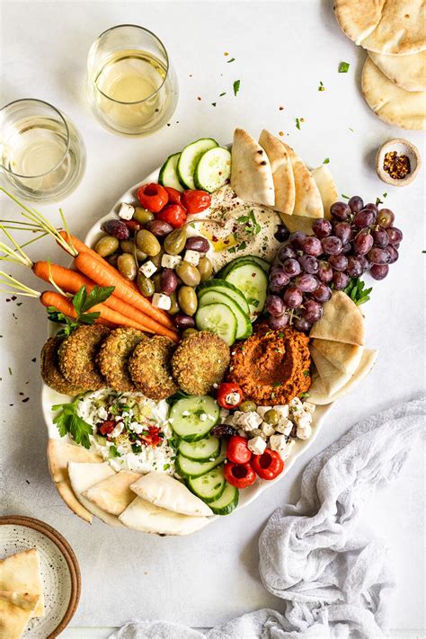 Vegetarian Mezze Platter (Mediterranean Board)