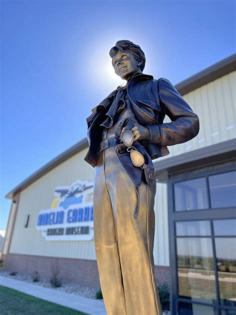 Boeing, Bombardier partner with new Amelia Earhart Hangar Museum ...