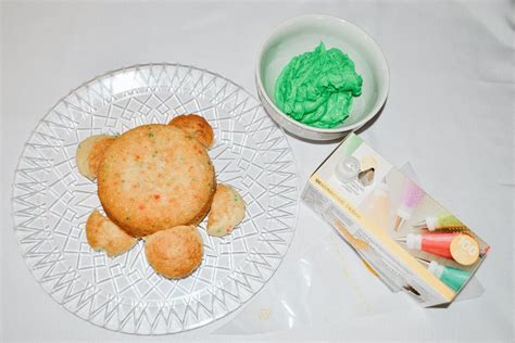 How to Make an Easy Turtle Shaped Cake - Motherhood Life Balance ...