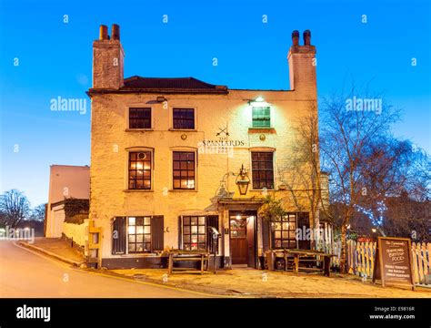 Spaniards Inn - Spaniards road, hampstead, london, greater london, nw3 7jj.