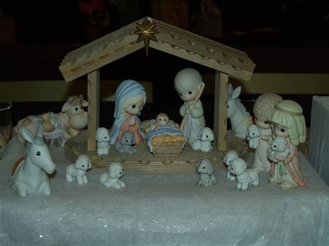 Precious Moment - Nativity | Precious moments figurines, Precious ...