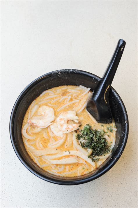 328 Katong Laksa – Famous Katong Laksa Even Gordon Ramsay Can’t Beat