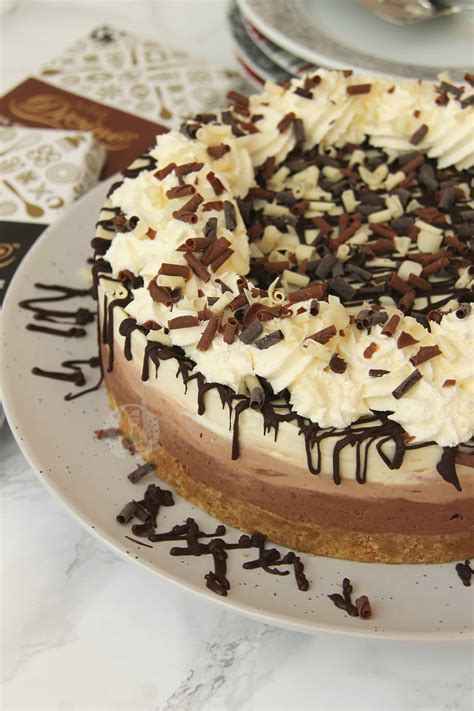 No-Bake Triple Chocolate Cheesecake! - Jane's Patisserie