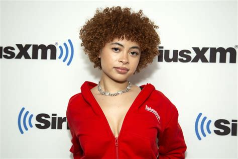 Who Is Ice Spice? The New "It-Girl" Shaking Up The Music Industry