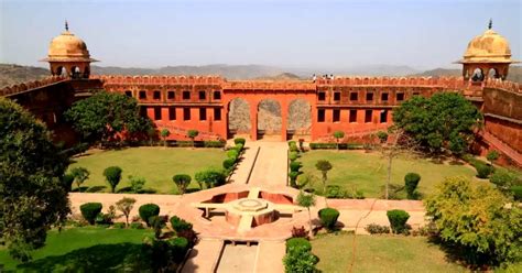 Jaigarh Fort - The Royal Treasure - India Chalk