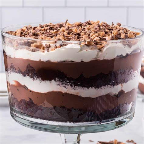 Chocolate Trifle With Pound Cake