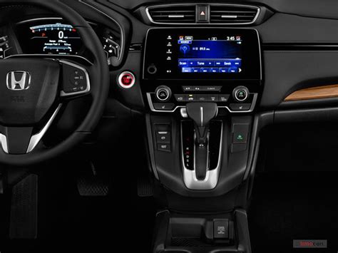 2018 Honda CR-V: 150 Interior Photos | U.S. News