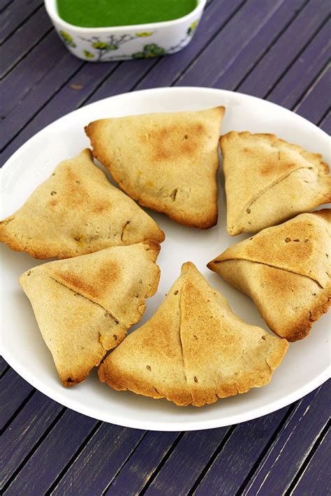 Baked Samosa - Spice Up The Curry