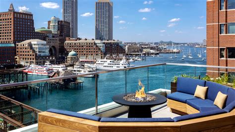 This Boston Rooftop Is One Of The Best Date Spots In America