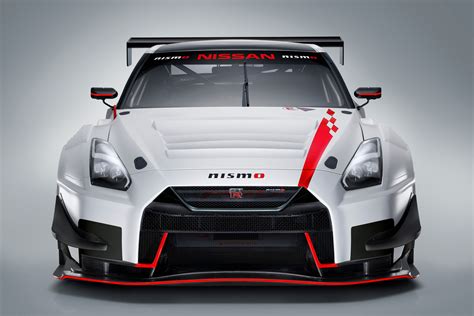 2019 Nissan GT-R NISMO GT3 | Top Speed