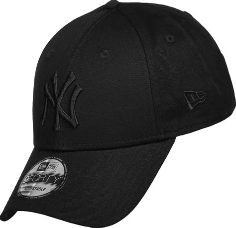 New Era 9FORTY New York Yankees Baseball Cap - League Essential - Black ...