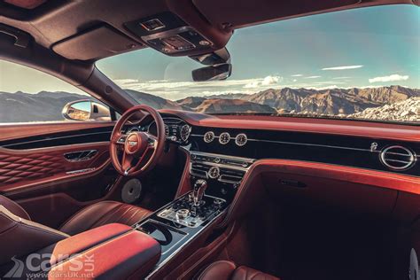 Bentley BIGS-UP the Flying Spur interior as the 'Flagship' mantle ...