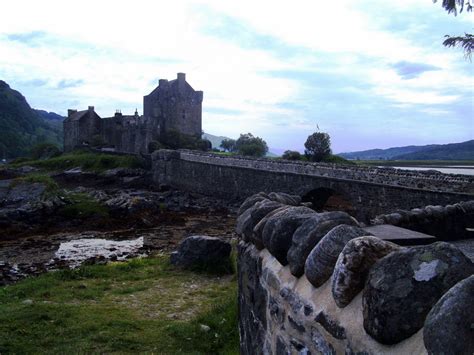 Eilean Donan Castle Free Stock Photo - Public Domain Pictures