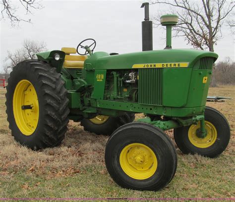 1962 John Deere 4010 tractor in Neosho, MO | Item F4694 sold | Purple Wave