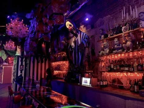 4 Halloween bars you can’t miss in Philly | Let’s Eat | Halloween bar ...