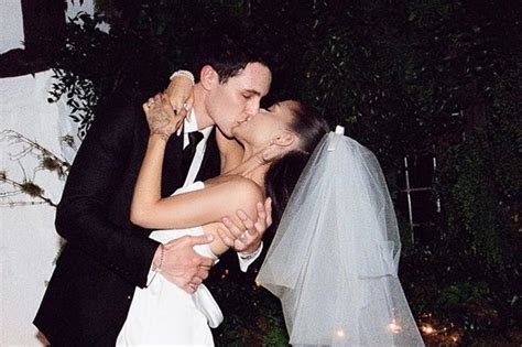 LOOK: Ariana Grande shares wedding photos – Filipino News