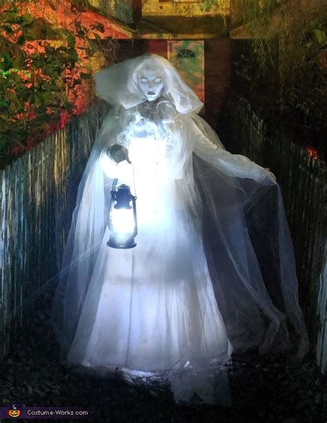 Illuminated Ghost Costume | DIY Costumes Under $25