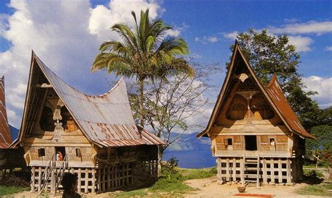 Budaya Adat Indonesia: Rumah Adat Bolon Sumatera Utara