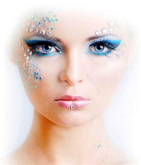 20 Cool Halloween Eye Makeup Ideas 2023