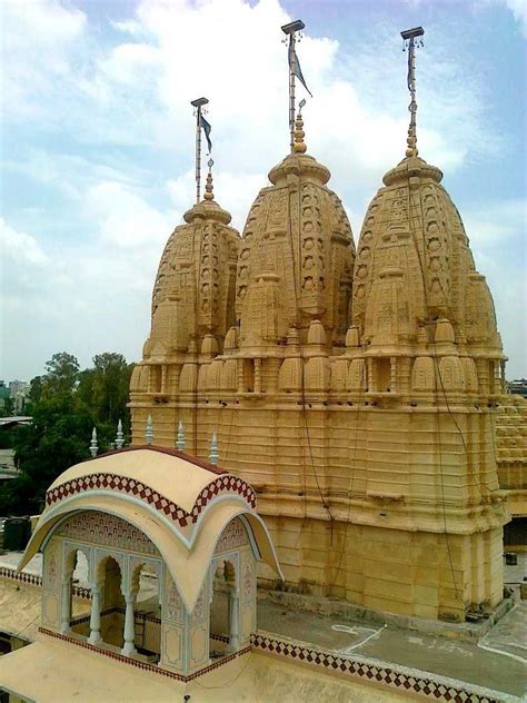 ISKCON Temple Ahmedabad | Hare Krishna Temple Ahmedabad timings, photos ...