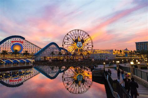 Disney California Adventure Crowd Tracker – Is It Packed? – Real-Time ...