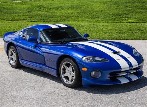 11K-Mile 1997 Dodge Viper GTS for sale on BaT Auctions - sold for ...