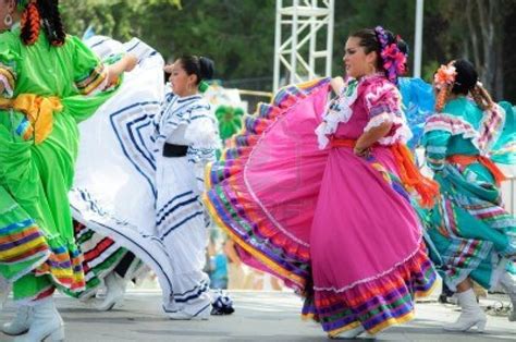 1000+ images about Mexican Dancers on Pinterest | Ballet, Dance and Dancers