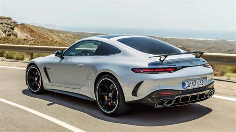 The all-new Mercedes-AMG GT debuts—Now with AWD and 2+2 seating | Autodeal