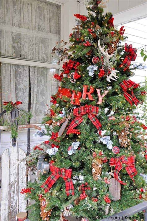 Rustic Christmas Trees that'll Inspire | MountainModernLife.com