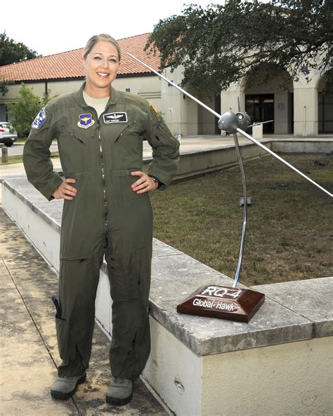 Air Force graduates first female enlisted pilot > Joint Base San ...