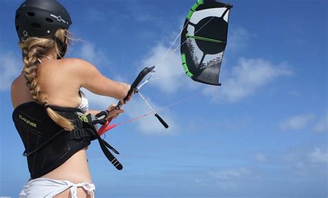 Kite Control & Basic Flying Skills - KiteBud - Kitesurfing Lessons and Shop