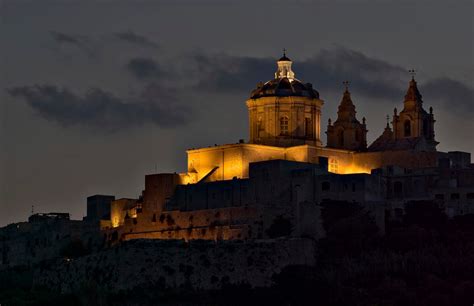 Mdina by Night | Malta Airport Transfers